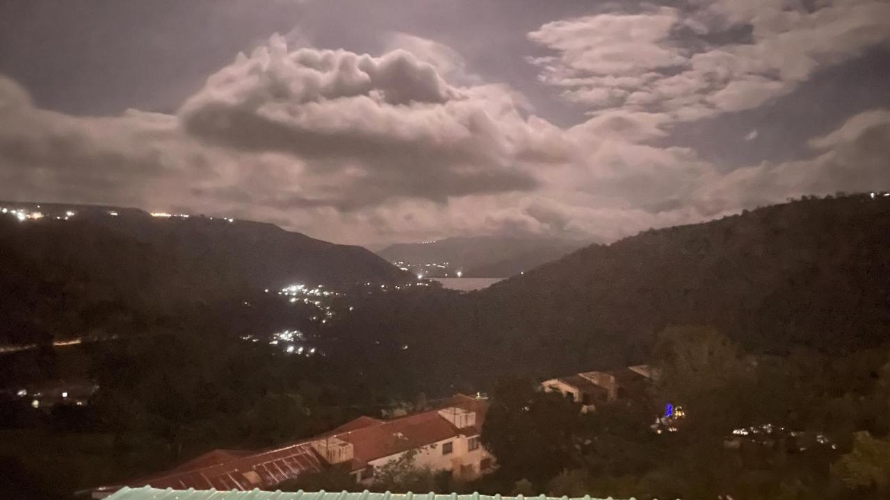 Belle-Vue Holiday Homes - 1Bhk Apartments Panchgani Esterno foto