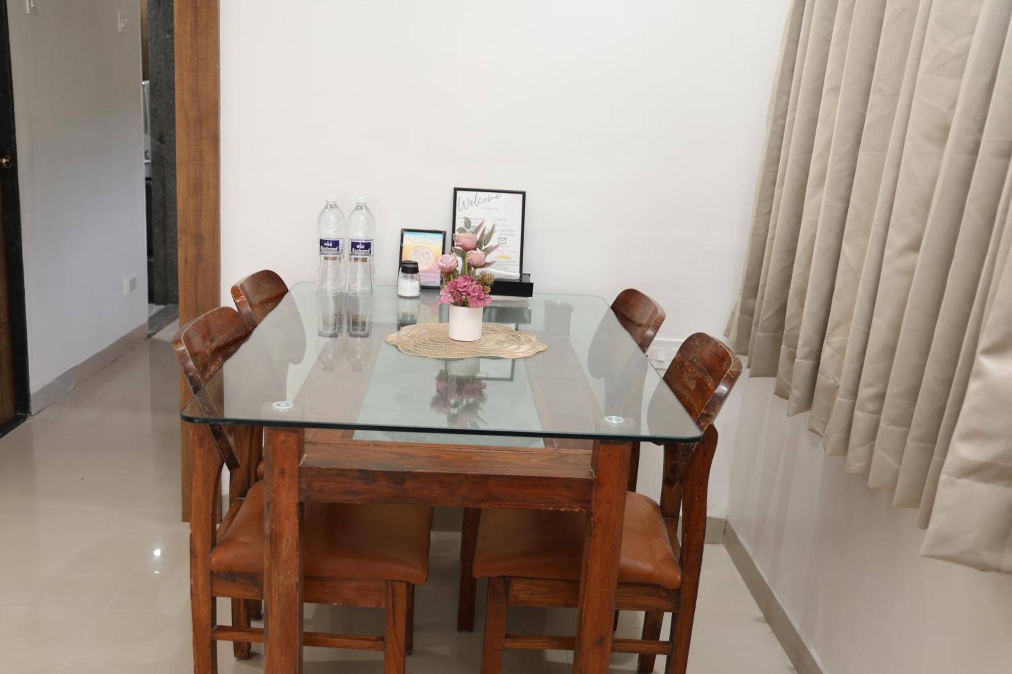 Belle-Vue Holiday Homes - 1Bhk Apartments Panchgani Esterno foto